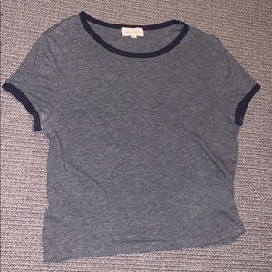 AZURE SKIES (aritzia) COMFY TSHIRT
